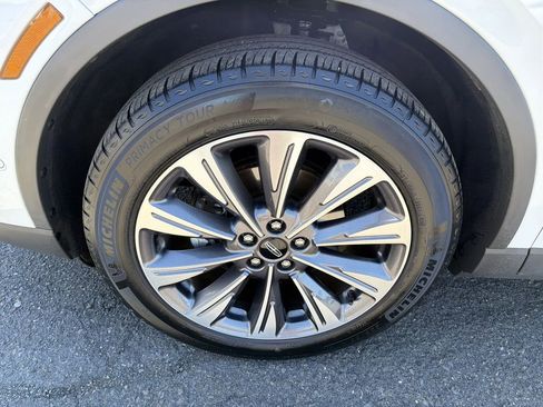 Certified 2022 Lincoln Corsair Reserve w/ Equipment Group 201A AWD/4WD image 30