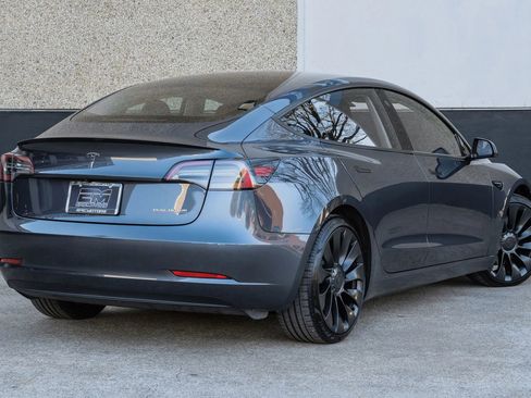 Used 2023 Tesla Model 3 Performance image 12