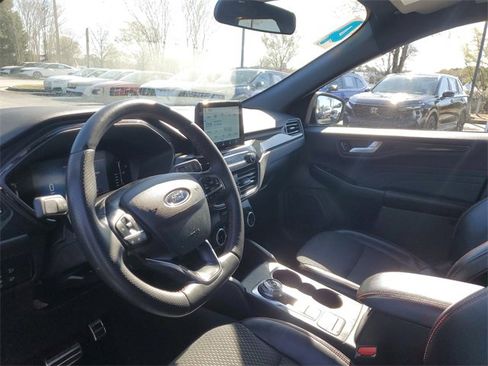Used 2024 Ford Escape ST-Line image 18