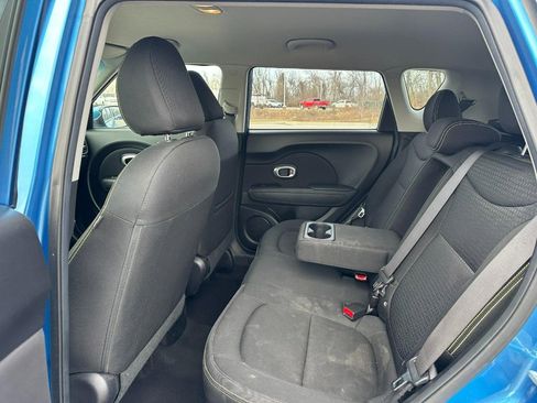 Used 2016 Kia Soul + w/ Designer's Package image 9