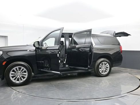 Used 2023 GMC Yukon XL SLT w/ Max Trailering Package AWD/4WD image 55