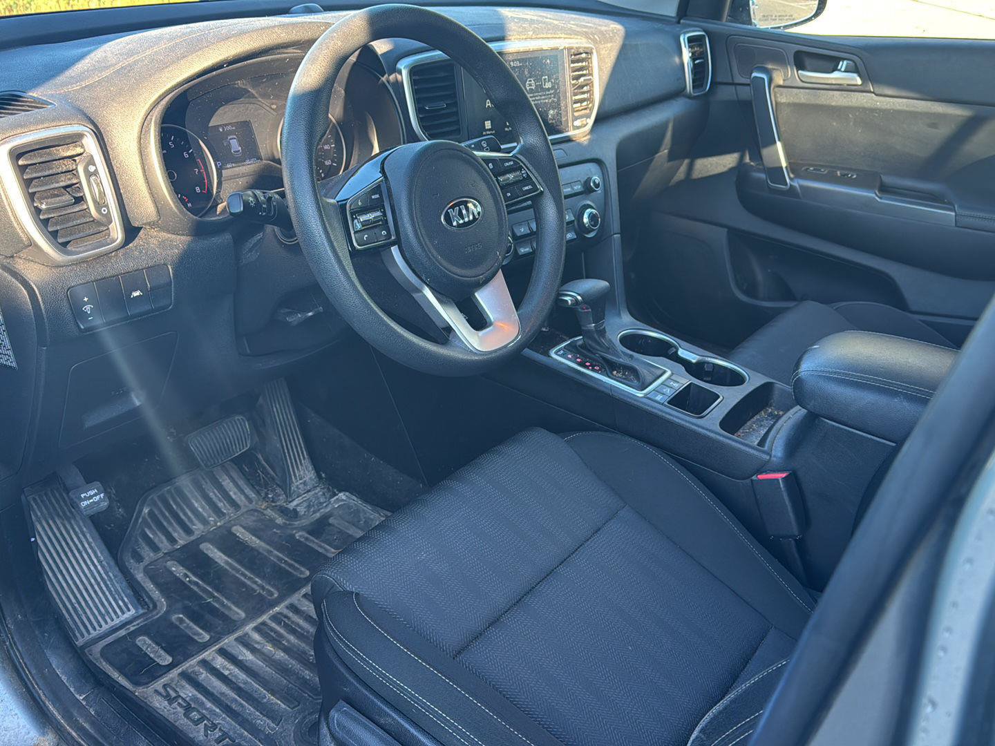 Used 2021 Kia Sportage LX AWD/4WD image 11