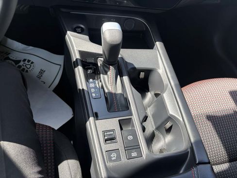 Used 2026 Nissan Sentra SR w/ Floor Mat Package FWD image 29
