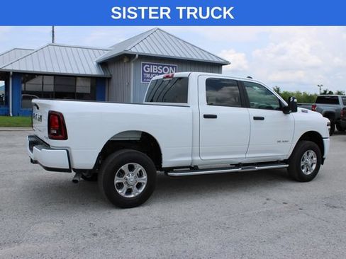 Used 2025 RAM 2500 Big Horn AWD/4WD image 11