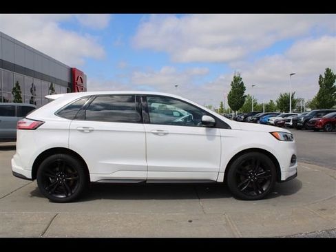 Used 2020 Ford Edge ST w/ Equipment Group 401A AWD/4WD image 6