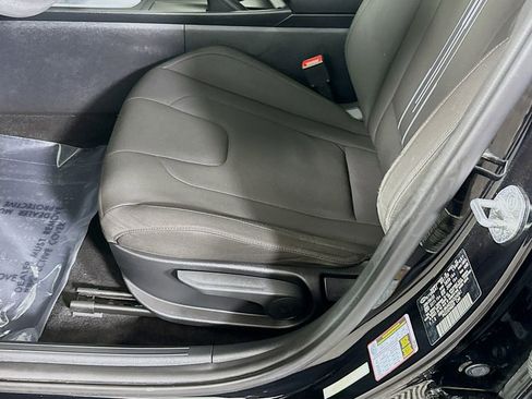 Certified 2022 Hyundai Elantra SEL FWD image 23