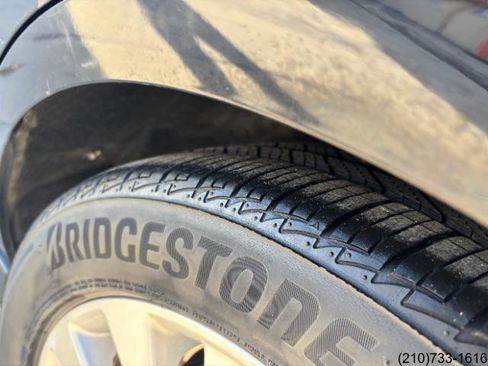 Used 2017 Ford C-MAX SE w/ Cold Weather Package image 33