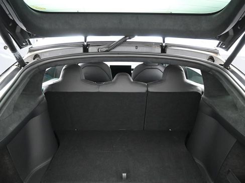 Used 2024 Tesla Model X AWD/4WD image 30