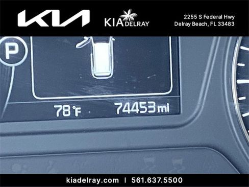 Used 2017 Kia Sorento EX image 29