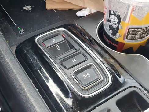 Used 2023 Honda Pilot Elite image 36