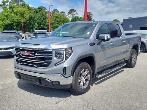 Used 2024 GMC Sierra 1500 SLT AWD/4WD image 5