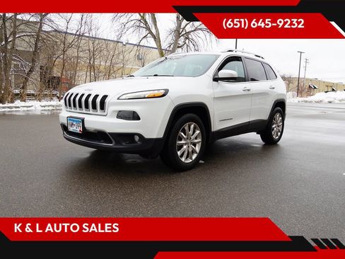 Used 2017 Jeep Cherokee Limited image 1