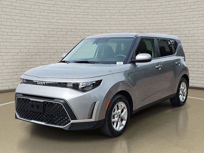 Used 2024 Kia Soul LX w/ Option Group 015