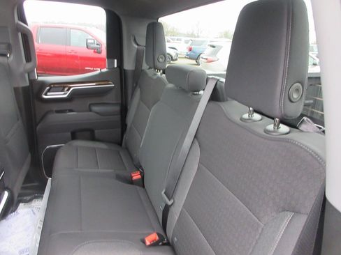 New 2026 GMC Sierra 1500 Elevation image 15