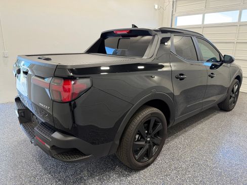 Used 2024 Hyundai Santa Cruz Night AWD/4WD image 6