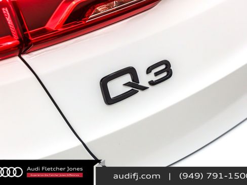 New 2025 Audi Q3 2.0T Premium Plus image 9