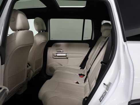 Certified 2026 Mercedes-Benz GLB 250 image 11