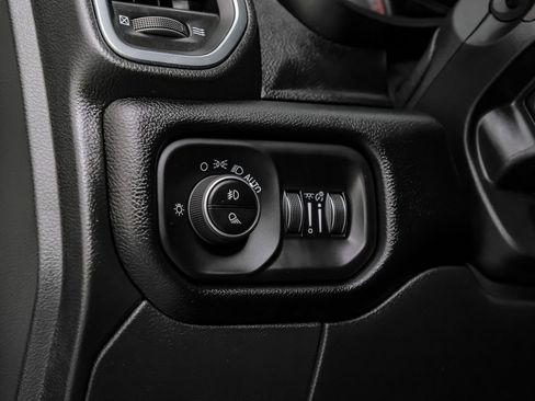 Used 2024 RAM 3500 Laramie w/ Sport Appearance Package image 31