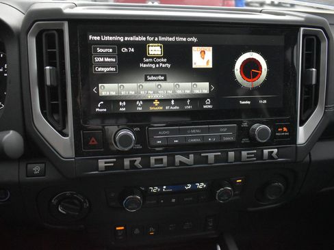 Used 2025 Nissan Frontier SV w/ SV Convenience Package image 25