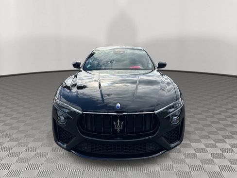 Used 2021 Maserati Levante GranSport image 2
