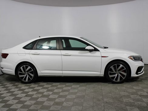 Used 2021 Volkswagen Jetta GLI image 41