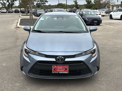 Certified 2025 Toyota Corolla LE image 10