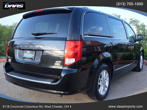 Used 2019 Dodge Grand Caravan SXT FWD image 5