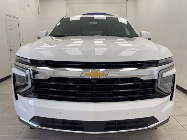 New 2026 Chevrolet Suburban LS w/ Max Trailering Package AWD/4WD image 17