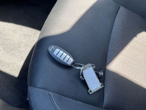 Used 2025 Nissan Altima 2.5 SV image 21