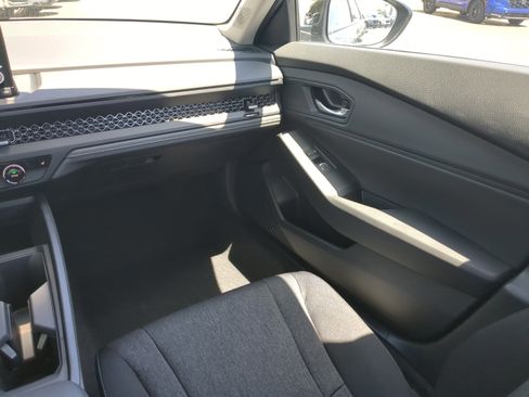 New 2025 Honda Accord SE image 11