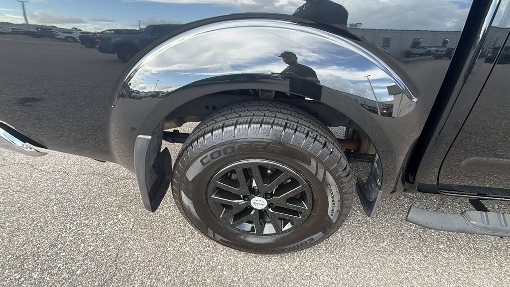 Used 2021 Nissan Frontier SV RWD image 11