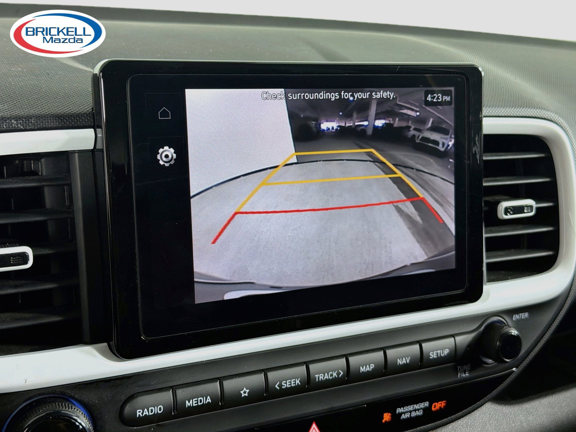 Used 2024 Hyundai Venue Limited FWD image 29