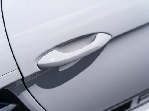 Used 2025 Porsche 718 Cayman RWD image 44