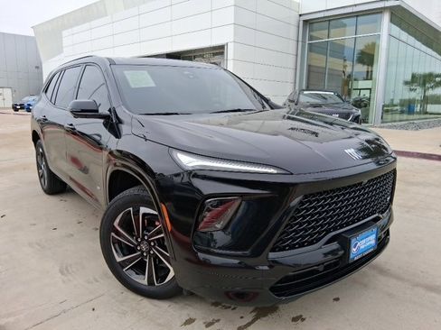 Used 2025 Buick Enclave Sport Touring w/ Power Package image 1