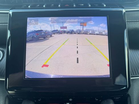 Used 2024 Jeep Grand Cherokee L Laredo image 27