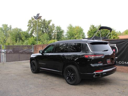 Used 2021 Jeep Grand Cherokee L Summit w/ Advanced Protech Group IV AWD/4WD image 3