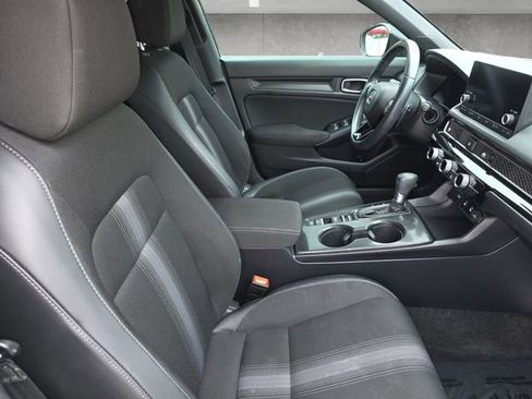 Used 2025 Honda Civic Sport image 24