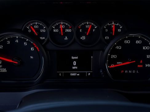 Used 2024 Chevrolet Silverado 1500 Custom image 16