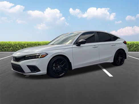 Used 2023 Honda Civic Sport image 7