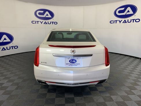 Used 2013 Cadillac XTS Premium FWD image 4