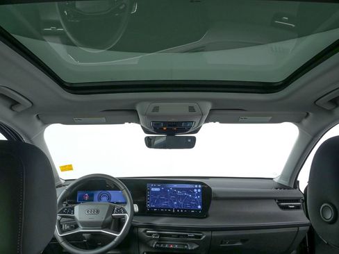 New 2026 Audi Q3 quattro 2.0T image 17