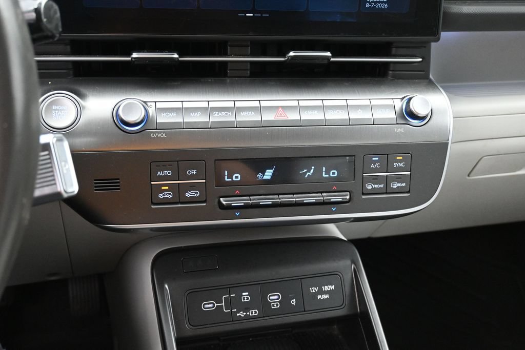 Certified 2025 Hyundai Kona Limited AWD/4WD image 19