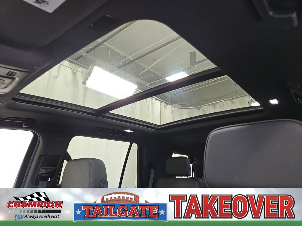 Certified 2023 Chevrolet Tahoe RST w/ Luxury Package AWD/4WD image 15