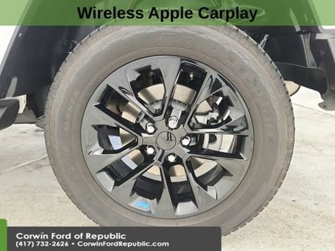 Used 2022 Jeep Wrangler Unlimited Sahara w/ Cold Weather Group image 10