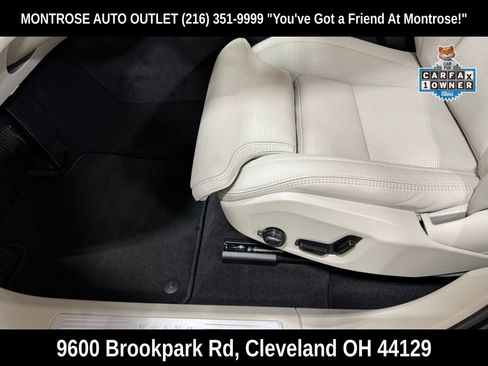 Used 2026 Volvo XC60 B5 Ultra image 15