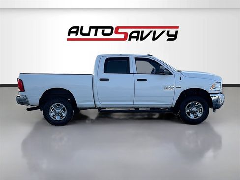 Used 2015 RAM 3500 Tradesman w/ Chrome Appearance Group image 8