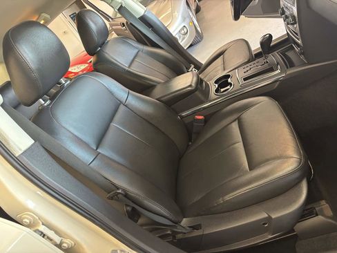 Used 2009 Chrysler 300 Touring RWD image 21