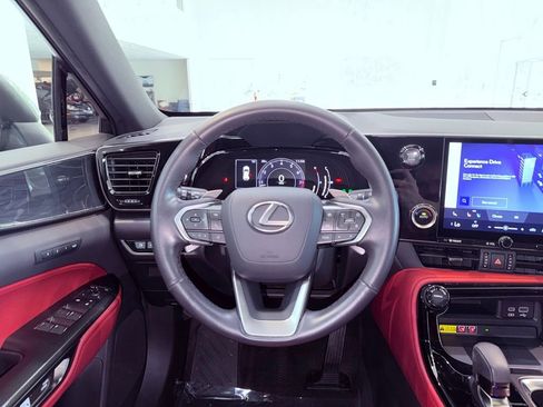 Used 2024 Lexus NX 250 FWD image 18