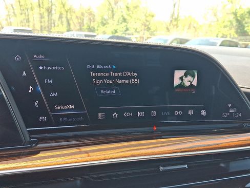 Certified 2023 Cadillac Escalade Premium Luxury AWD/4WD image 28