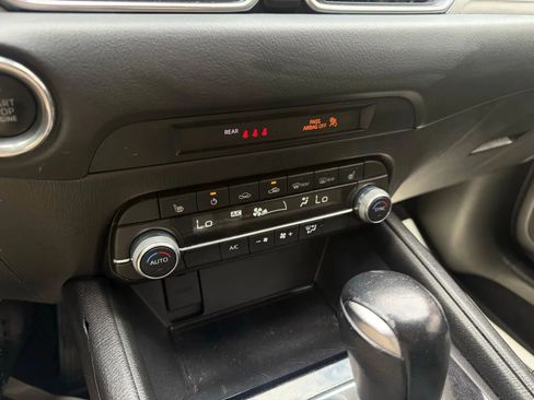 Used 2021 MAZDA CX-5 Touring image 43